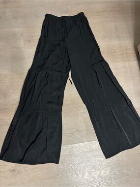 Wide Leg Tiered Palazzo Pants - Black